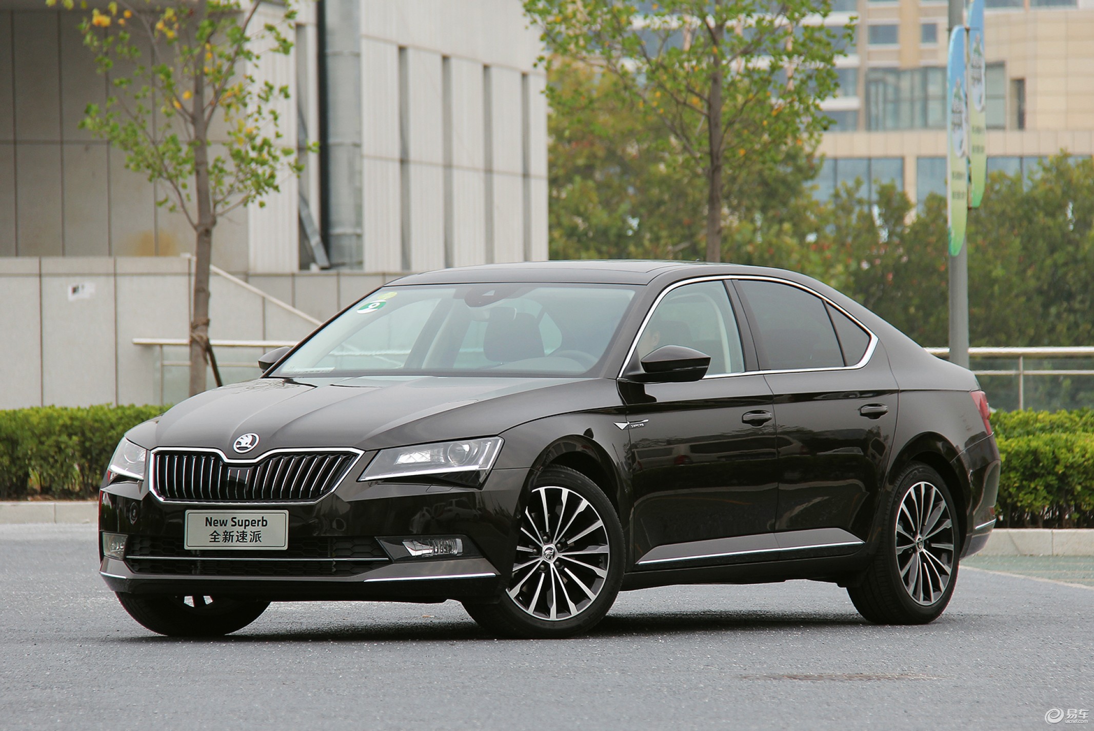 辣妈评车看新速派 好看/能装/配置高