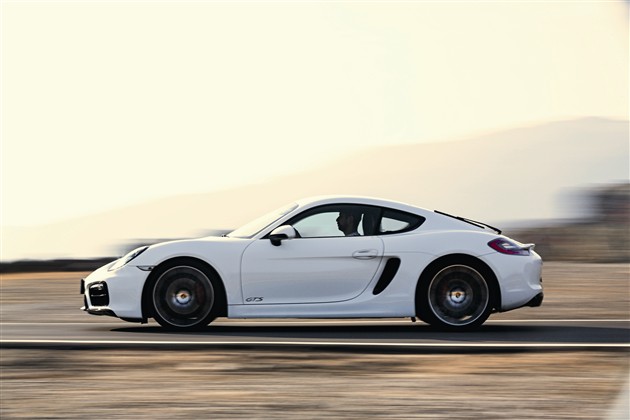 山路试驾保时捷caymangts力透纸背