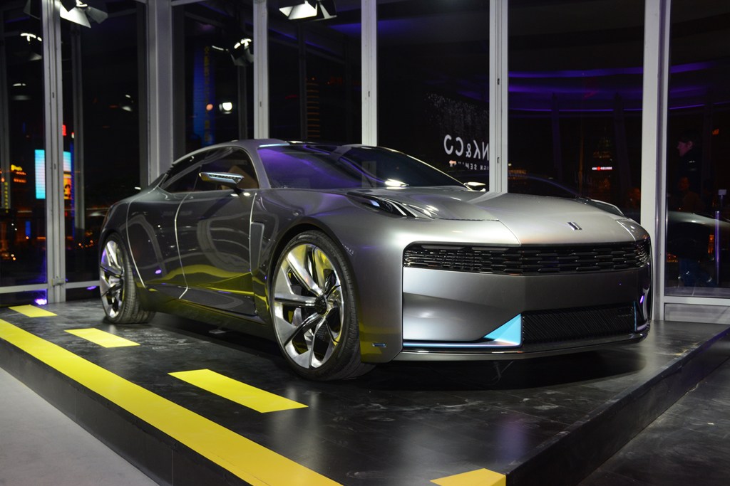 lynk&co定名为"领克" 发布概念轿车领克03