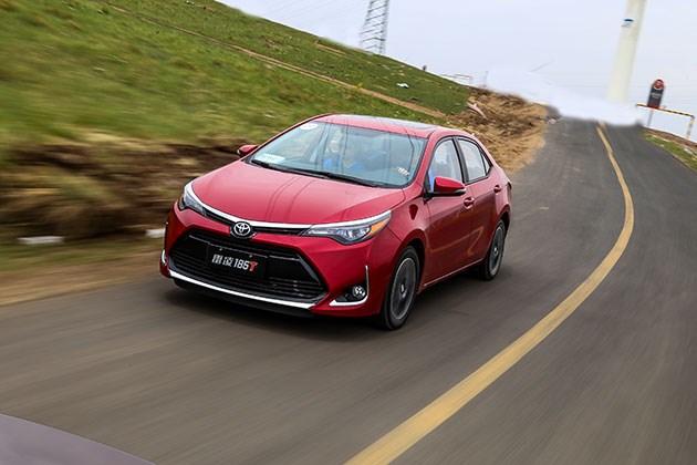 【图文】广汽丰田雷凌双擎车主访谈 看首批车主点评当初的选择_新闻中心_汽车产经网