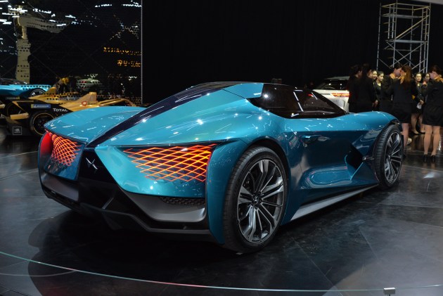 ds全新纯电概念车ds x e-tense亚洲首秀 科幻十足