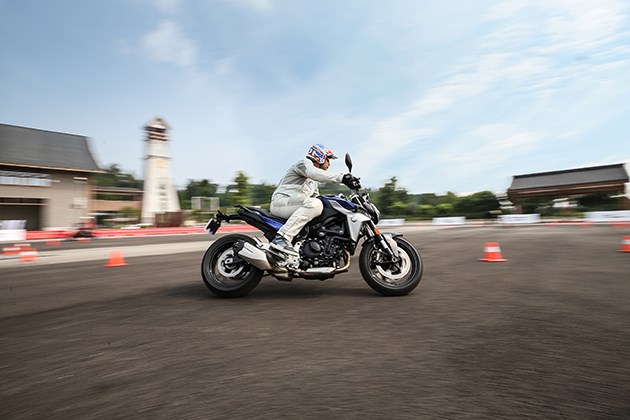 Bmw摩托车中国战略 全面打造骑士生活 易车