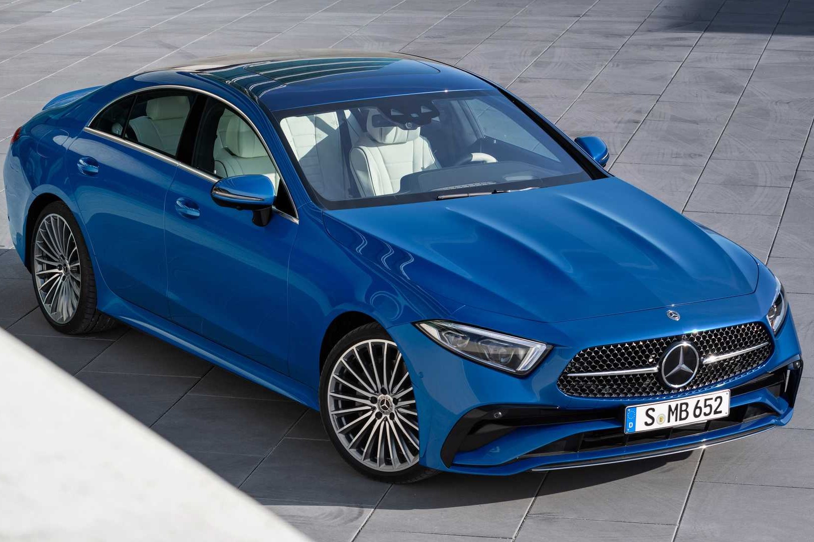 新款奔驰cls官图发布外观更加犀利 内饰配置升级 易车