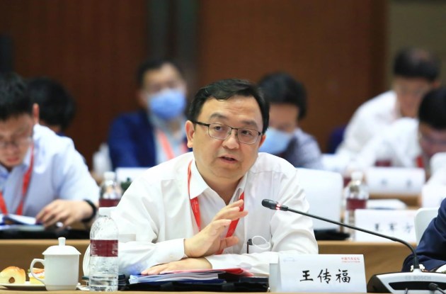 比亚迪王传福:目标年内成为中国第一大汽车制造商_汽车产经网