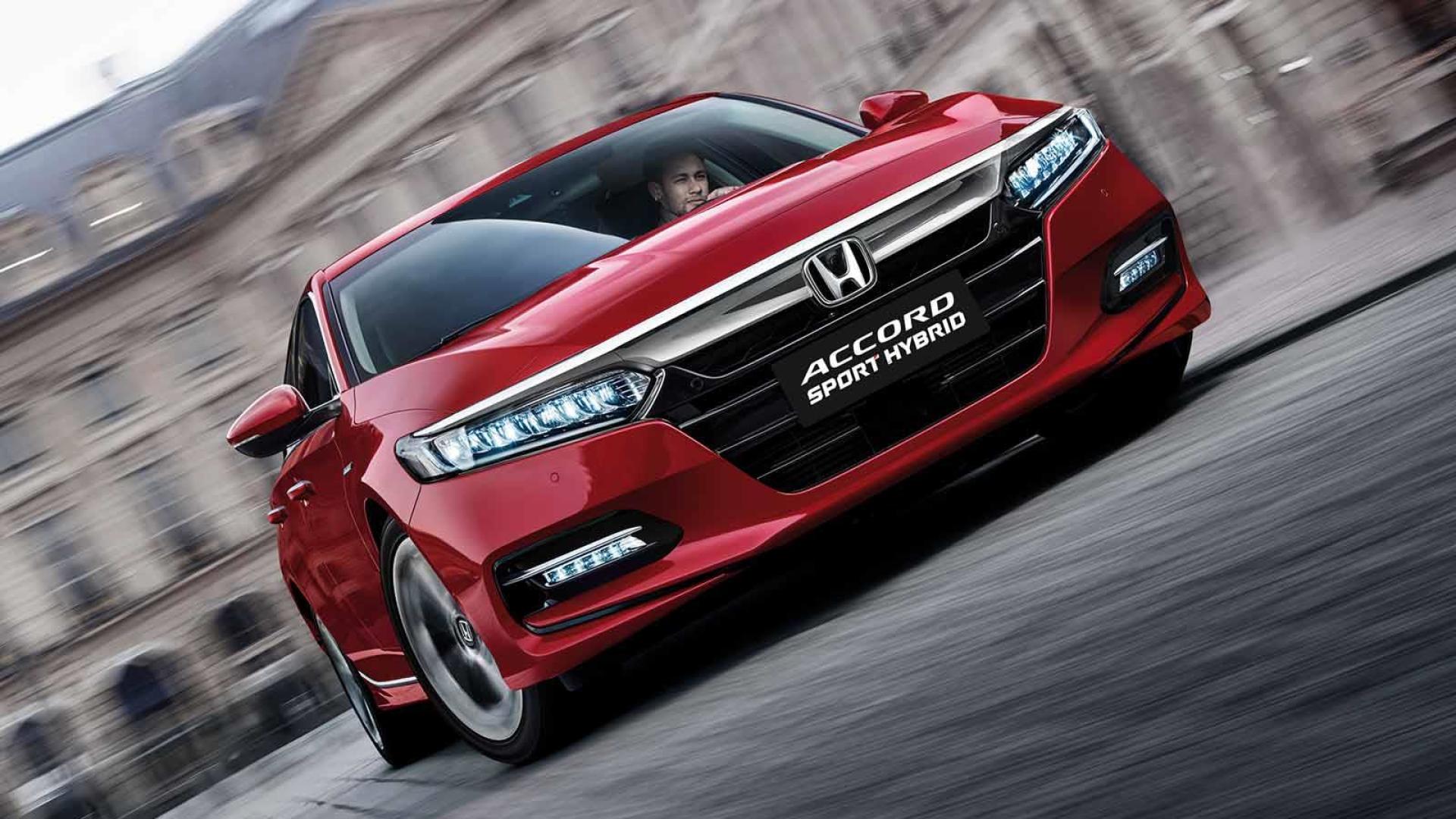 会撩车:广汽雅阁第十代 豪华版本真不赖