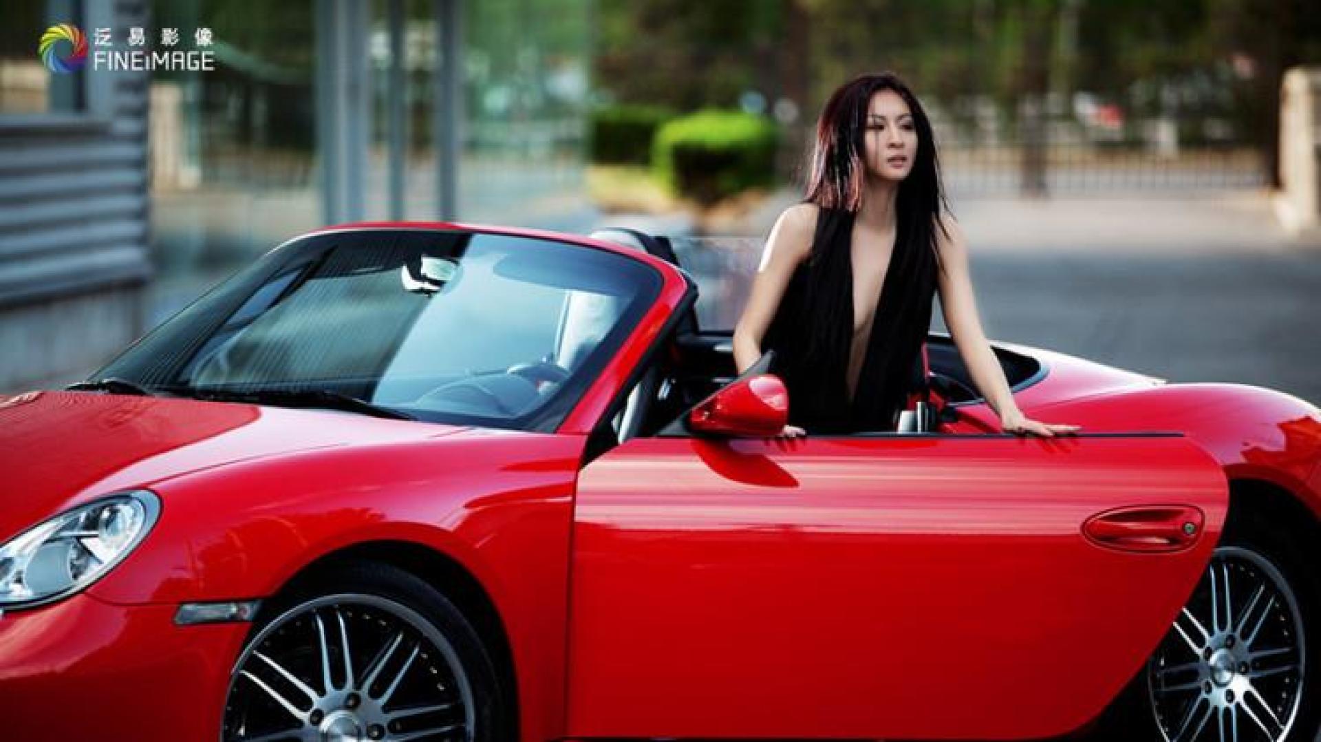 你开过保时捷吗?哈哈哈哈