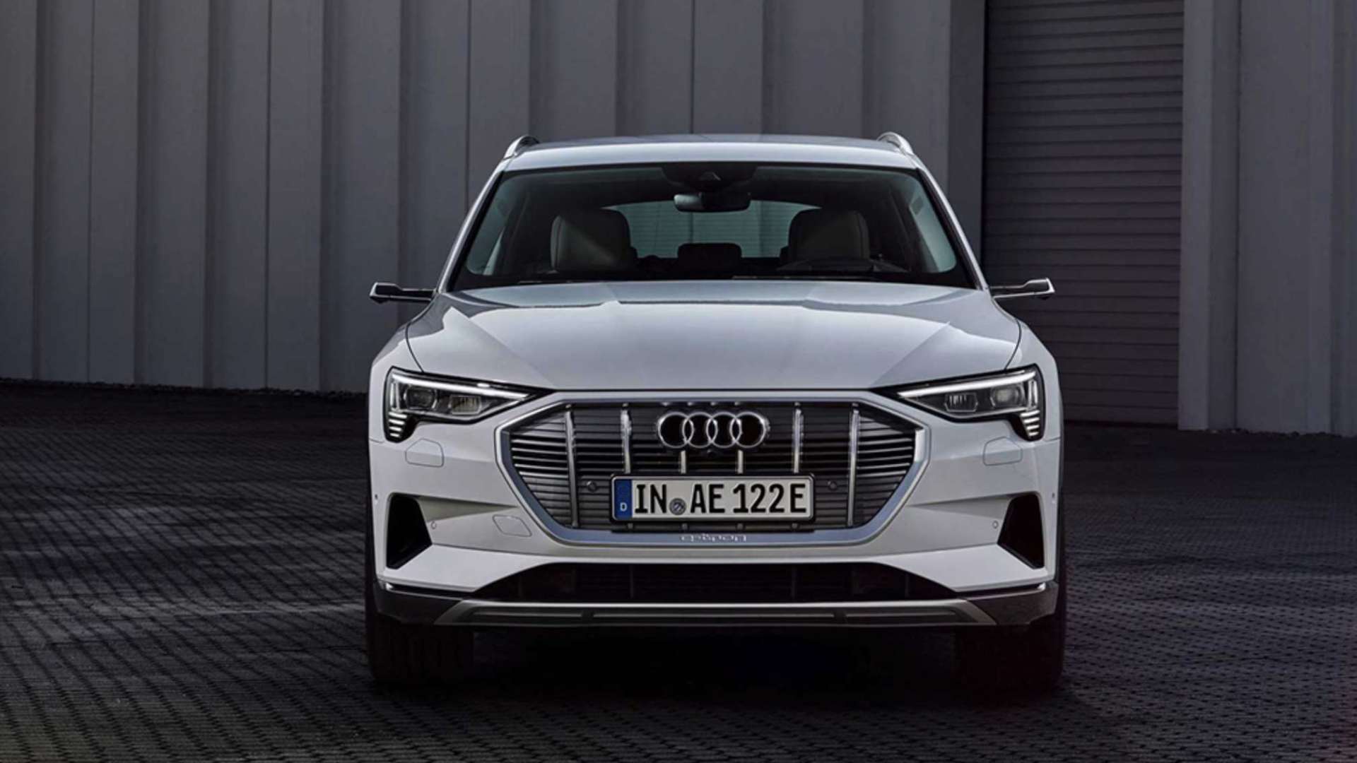 奥迪e-tron推低功率版本;五菱宏光v 1.5l劲享版上市