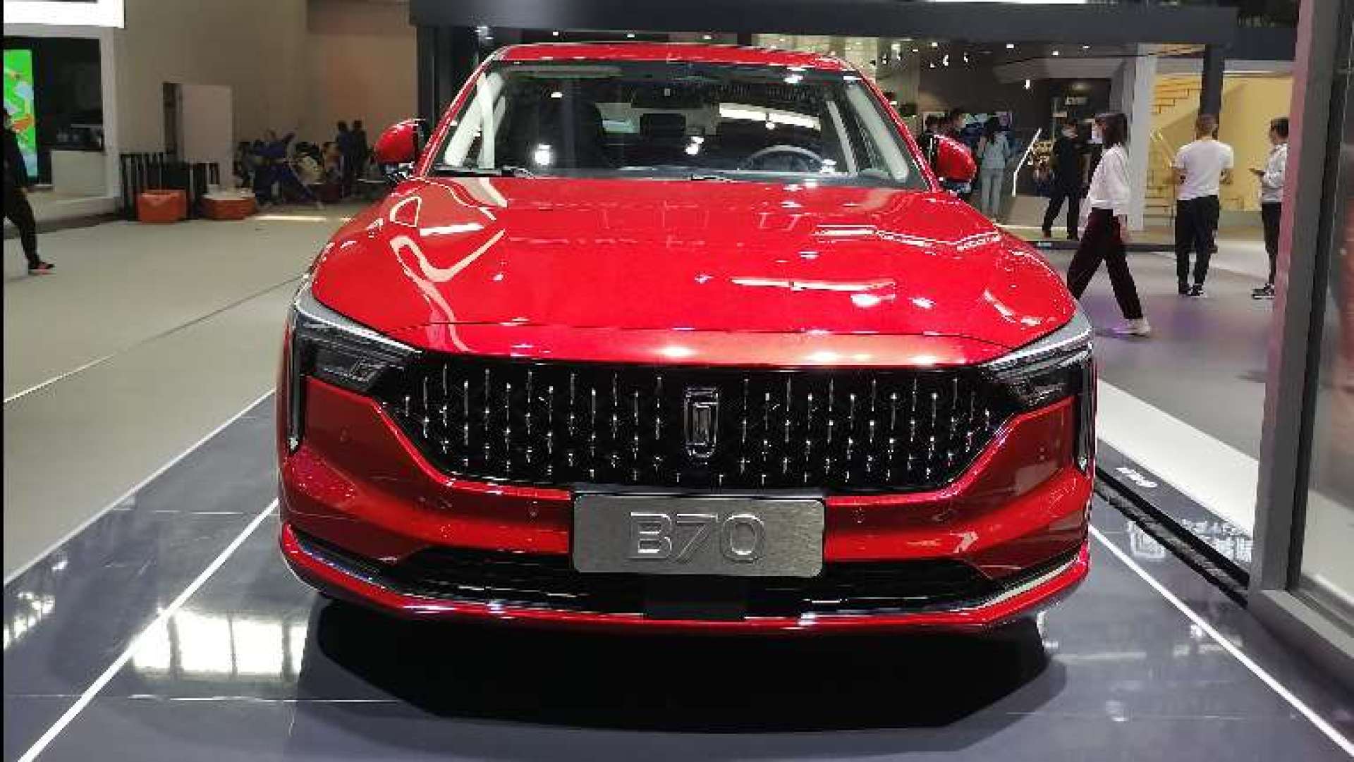 2020北京车展#全新奔腾b70亮相北京车展