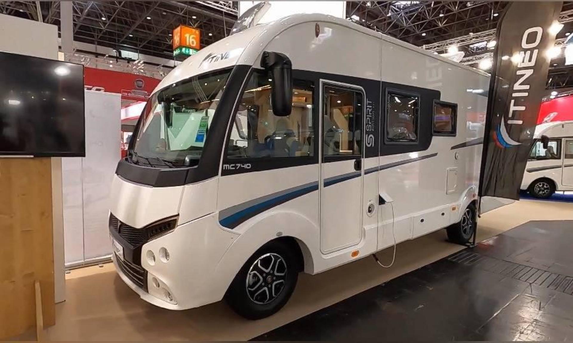 新款菲亚特杜卡托mc740精英版房车 绕车介绍和内饰