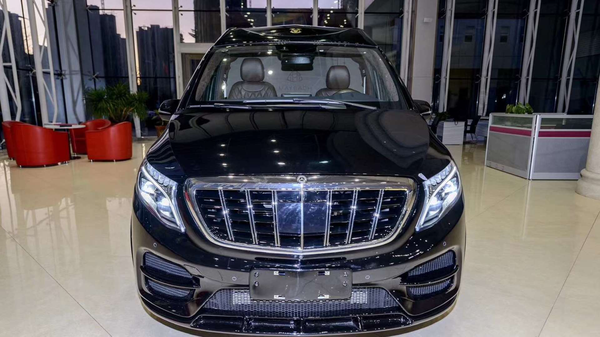 2020款奔驰260l定制迈巴赫vs680 浙江最新优惠价