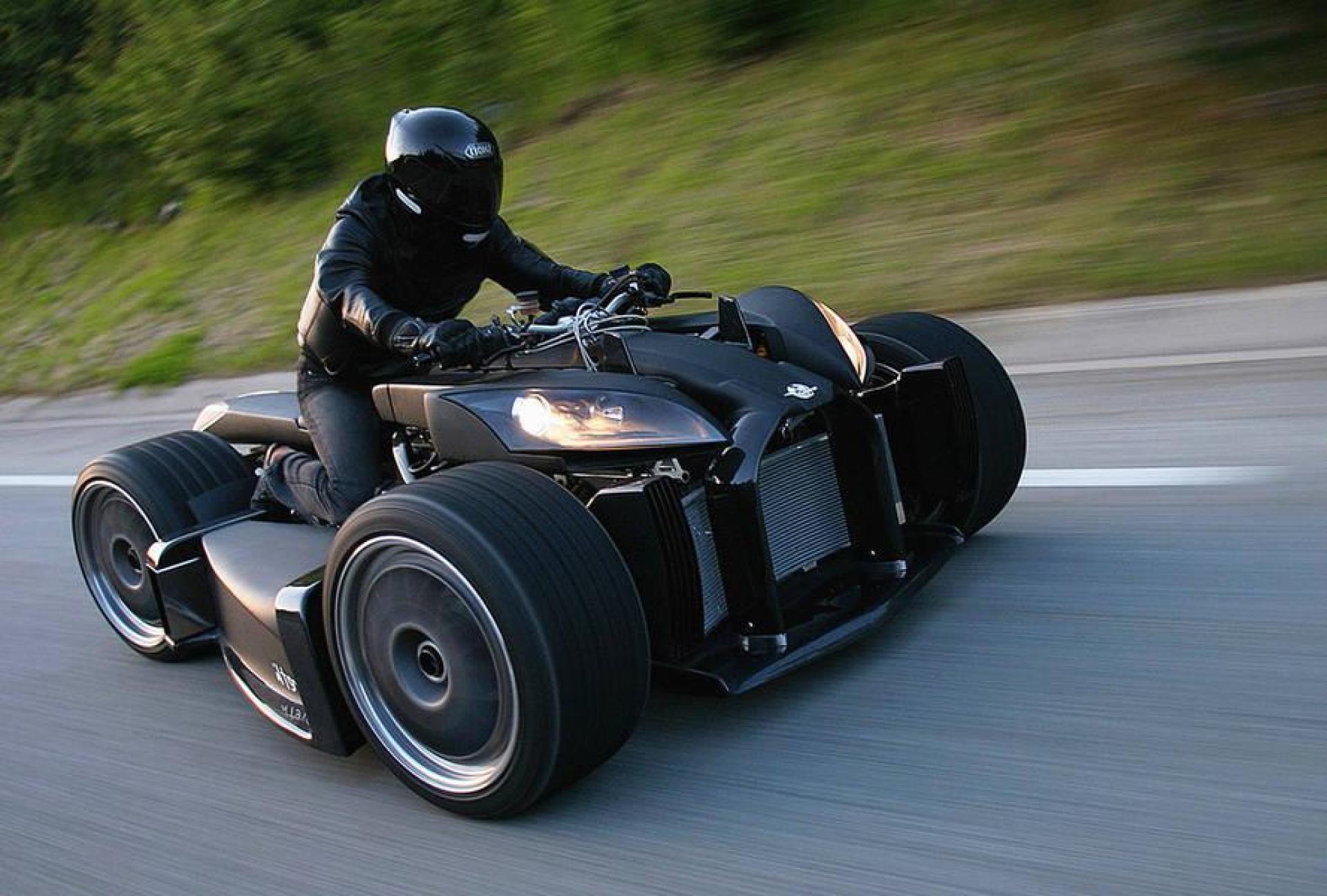 庞巴迪看了绕着走!配4700cc v8,引擎发动的一瞬间布加迪都输了