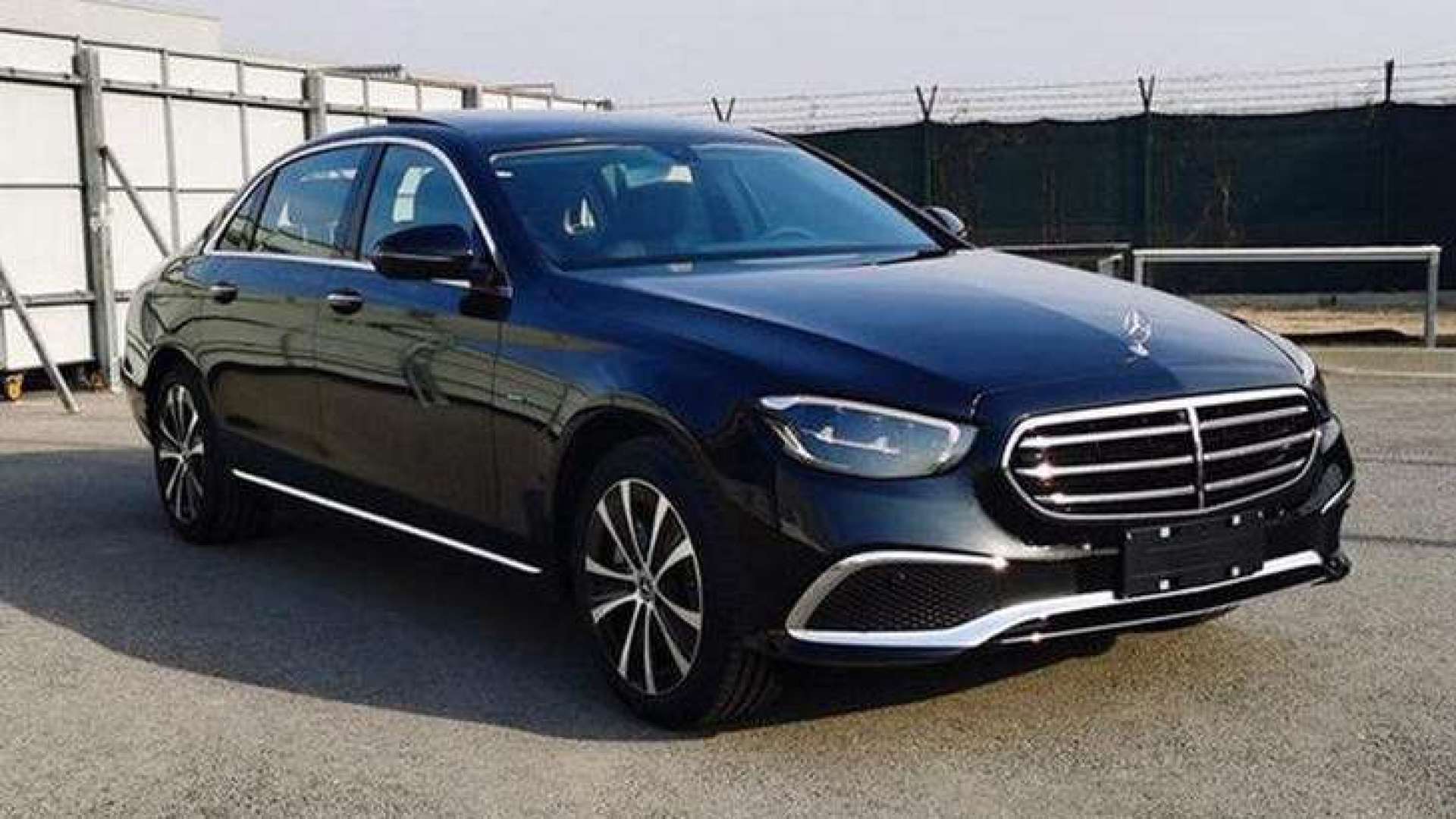 新款北京奔驰e将3月上市 搭2.0t动力总成